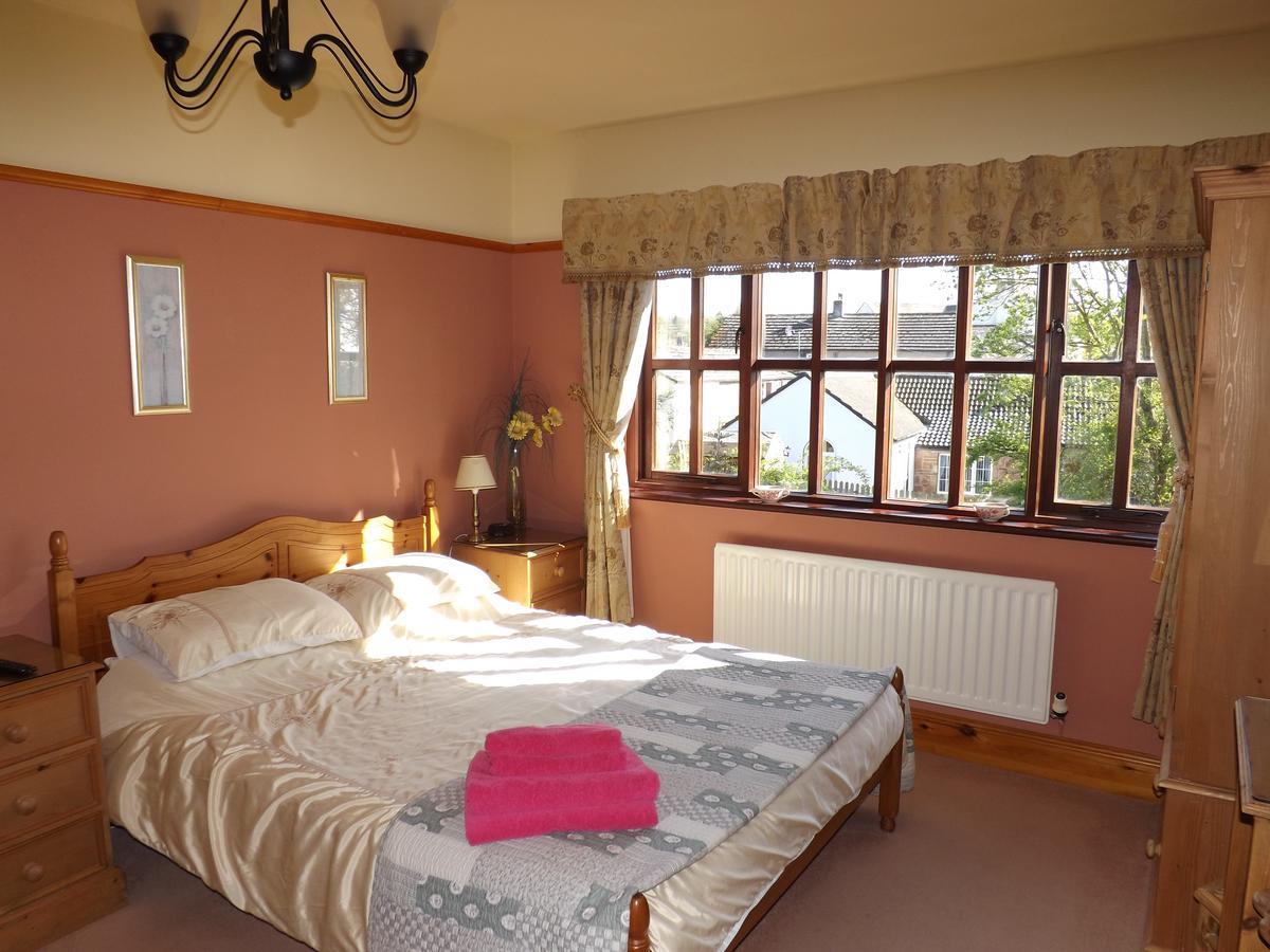 Chestnuts Bed And Breakfast Whitehaven Bagian luar foto